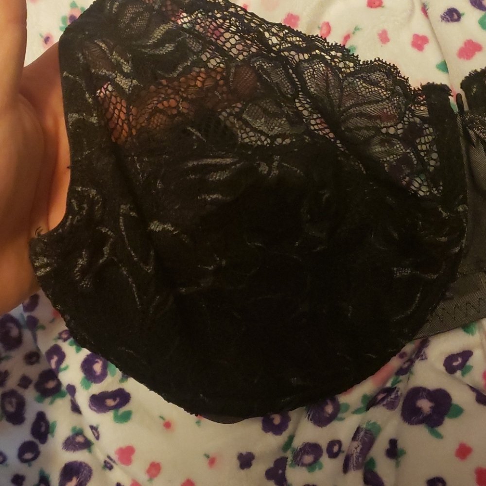 Unlined bra - Picture 2 of 3